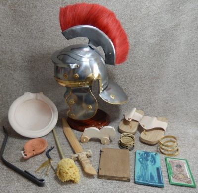 Image of contents in Romans artefacts box